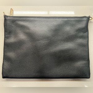 Banana Republic Leather Effortless Crossbody Handbag Black